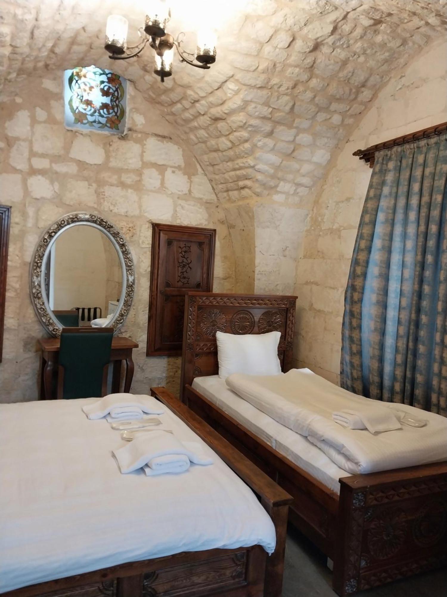 Orpheus Otel-Konak سانليورفا المظهر الخارجي الصورة